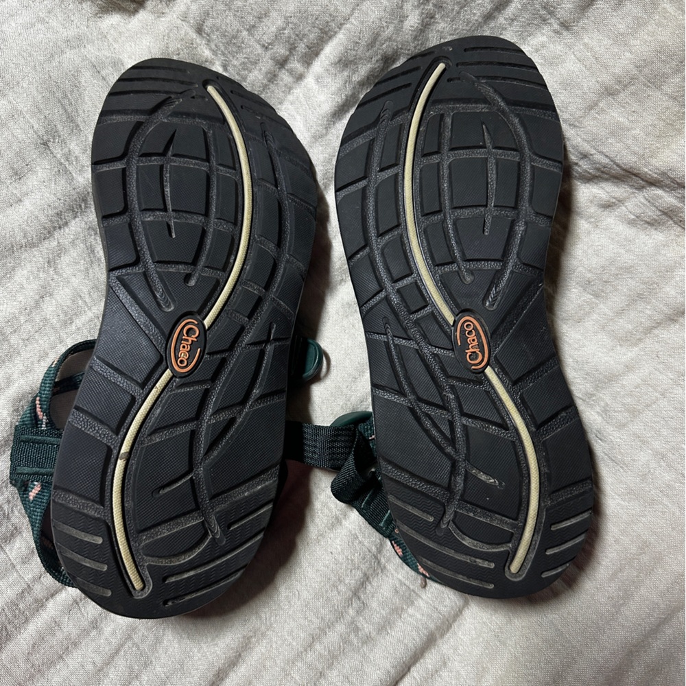 Chaco women’s size 9 two strap sandals. - Picture 2 of 7